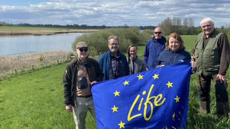 Artenschutz in Rees-Bienen: EU-Delegation lobt Naturschutzprojekt am Altrhein