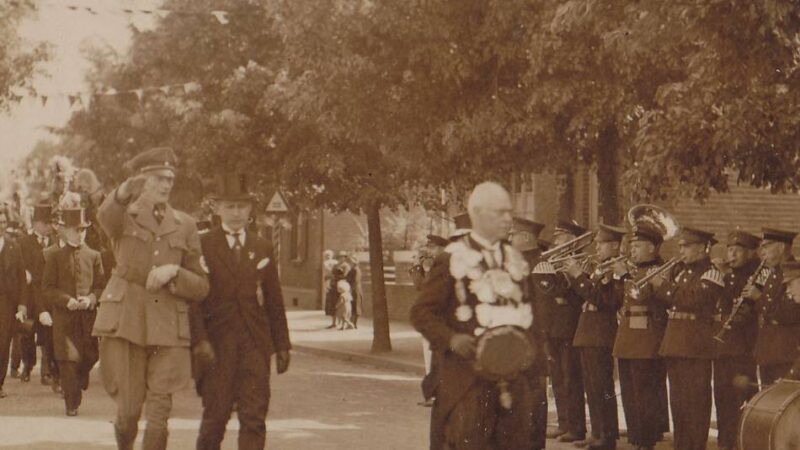 Vortragsreihe „Stadtgeschichte am Abend“ in Kaarst: In SA-Uniform an die Vogelstange
