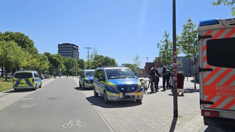 Angriff in Mönchengladbach: 30-Jähriger fügt Mann Stichverletzung am Platz der Republik zu