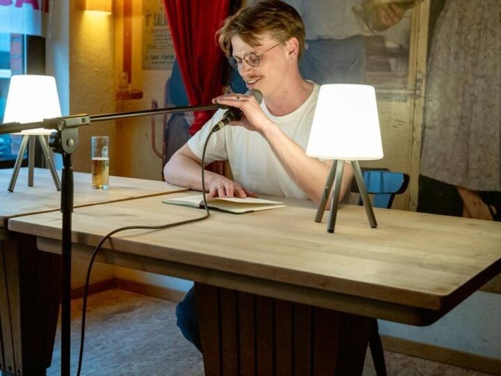 Am Samstag im Rheinberger Stadtpark: Saisonauftakt am Spanischen Vallan mit Lesung und Musik