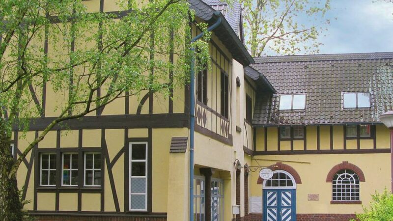 „neanderland Tatorte“ im Kreis Mettmann: Von Malerei bis Glasobjekte – Ateliers laden zum Besuch ein