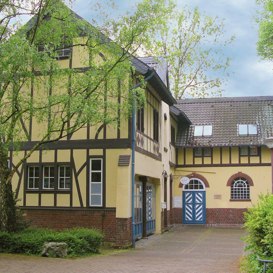 „neanderland Tatorte“ im Kreis Mettmann: Von Malerei bis Glasobjekte – Ateliers laden zum Besuch ein