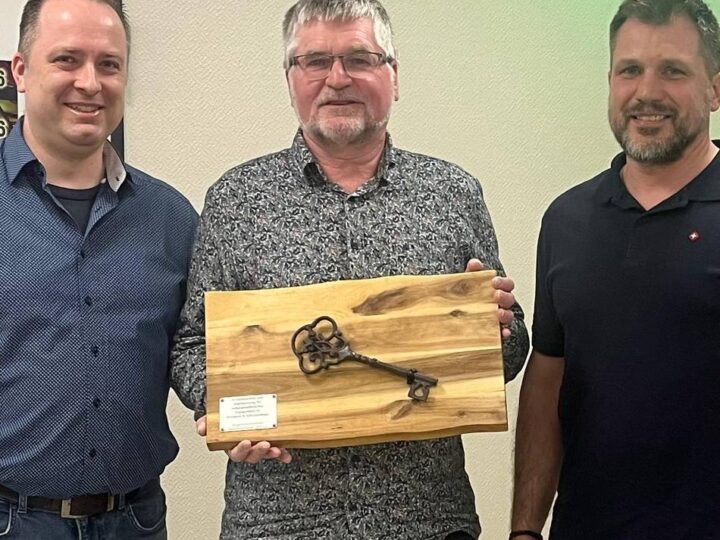 Bei den Bürgerschützen Menzelenerheide: Michael Thelen nach 21 Jahren als Beisitzer verabschiedet