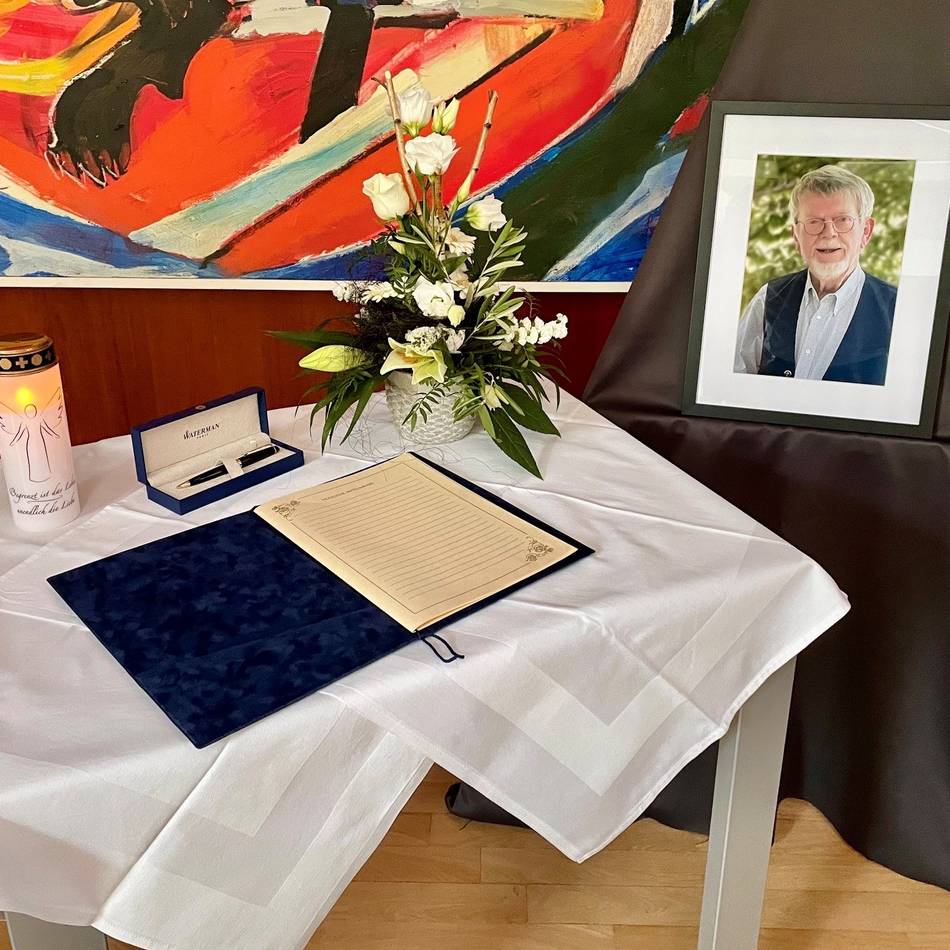 Trauer in Grevenbroich: Früherer Bürgermeister Theo Hoer im Alter von 85 Jahren gestorben