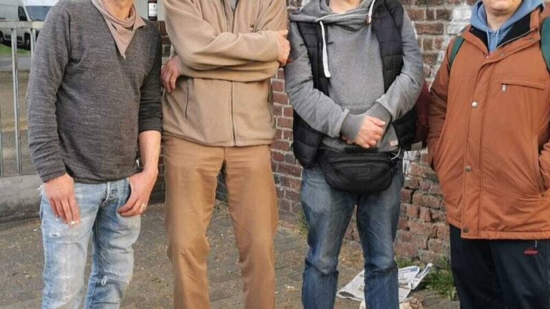 Selbstversuch in Krefeld: Vier Politiker testen die Notschlafstelle