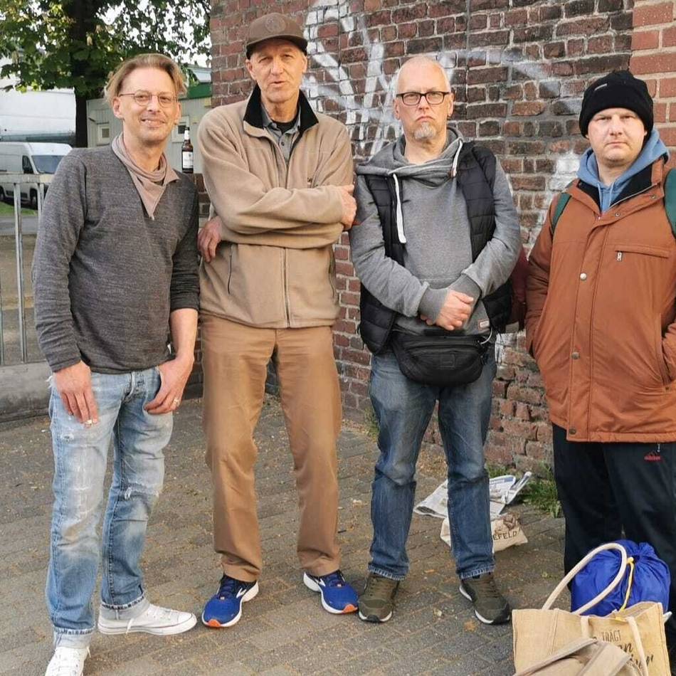 Selbstversuch in Krefeld: Vier Politiker testen die Notschlafstelle