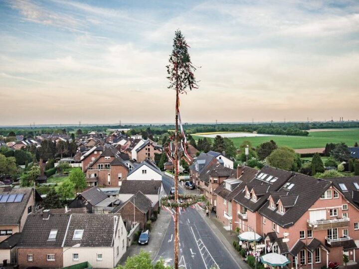 Zahlreiche Veranstaltungen: Hier wird in Dormagen in den Mai getanzt