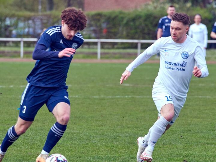 Schlossstadion Grevenbroich: Verein im Exil – doch die Vorfreude überwiegt