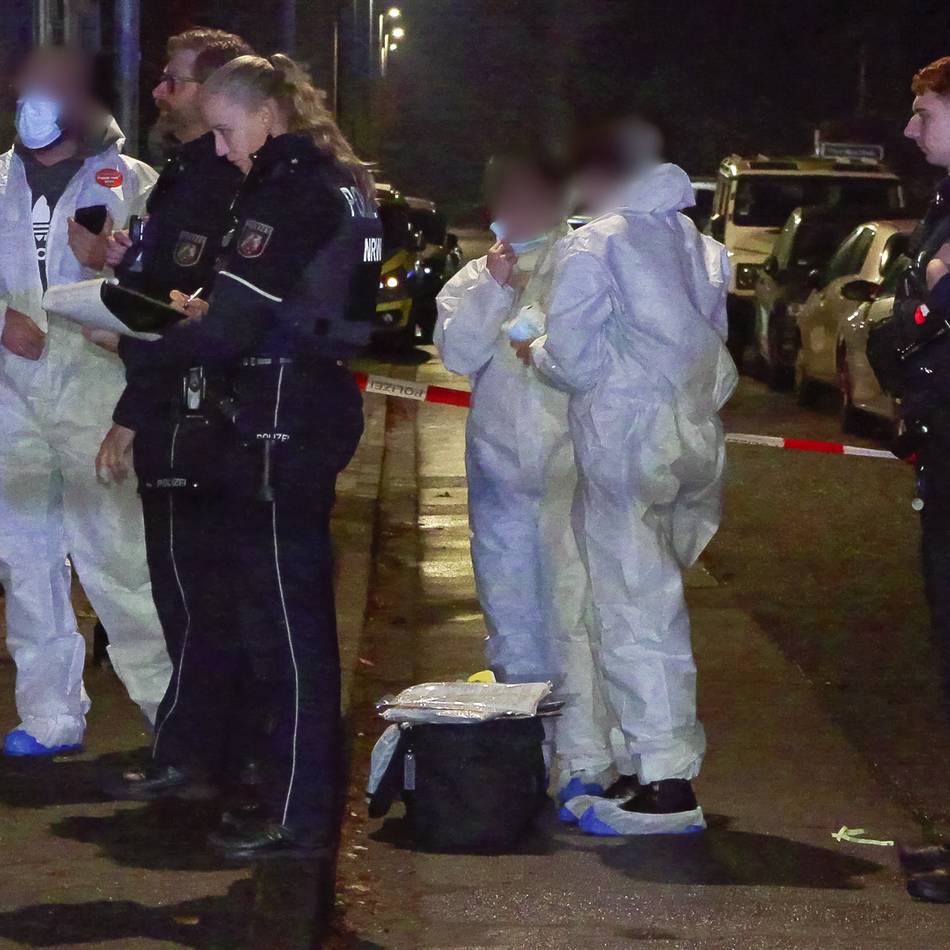 Mutmaßlicher Femizid in Düsseldorf-Urdenbach: Ehefrau im Schlaf mit Hammer erschlagen – 80-Jähriger vor Gericht