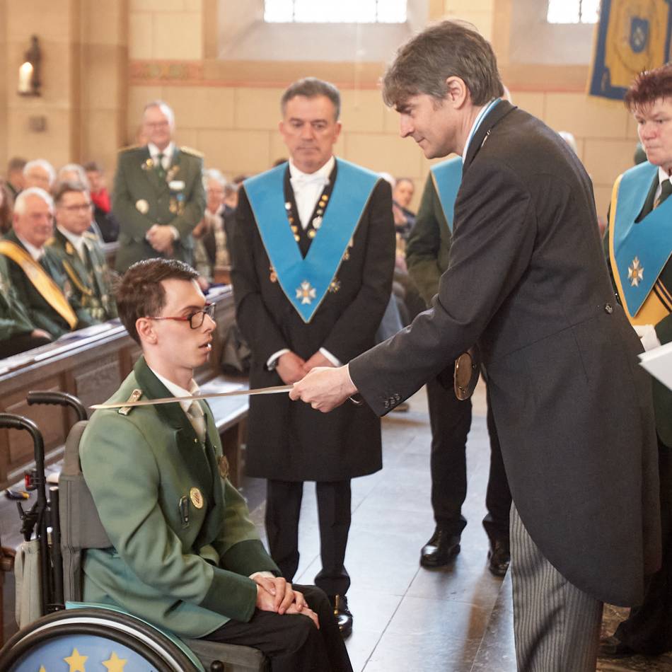 Lange Tradition: Acht neue Ritter vom Niederrhein