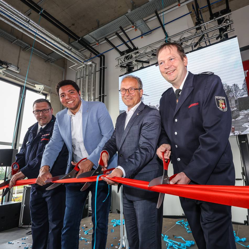 Startschuss für neue 33-Millionen-Wache in Neuss: „Der Unterschied zu unserer alten Feuerwache ist gigantisch“