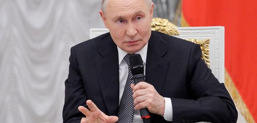 Ukraine-Krieg: Wladimir Putin wirft Ukraine »Terrorakt« im Gebiet Luhansk vor – Ukraine spricht von »Manipulation«