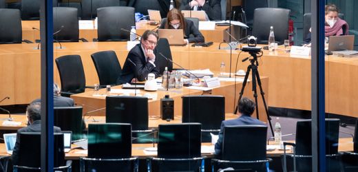 Andreas Scheuer und die Pkw-Maut: Darum kommt es zum Prozess gegen den Ex-Minister