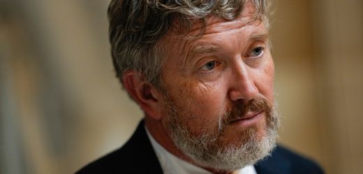 Donald Trump vs Thomas Massie: Republikaner aus Kentucky verliert Vorwahl – ein Sieg für den Präsidenten