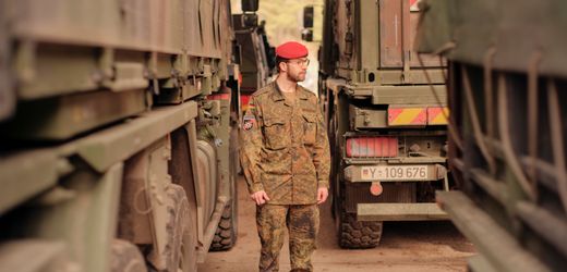Bundeswehr: Ein deutscher Soldat sichert die Ostflanke
