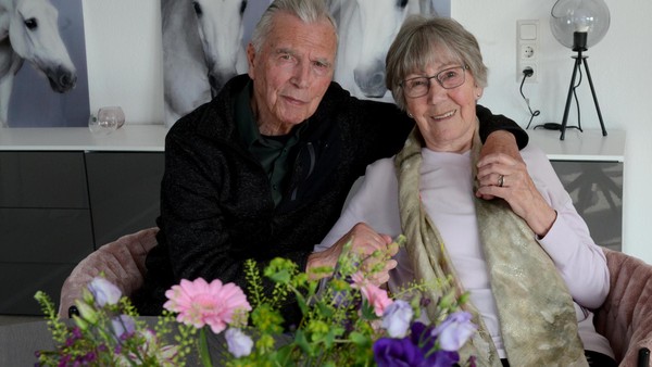 Mehr als rosige Zeiten: 60 Jahre Liebe zwischen Blumen, Familie und Pferden