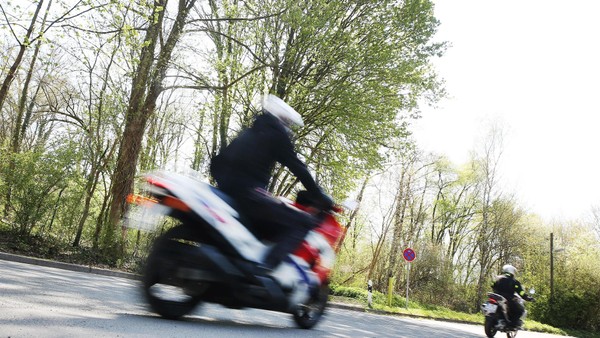 Motorradlärm im Hespertal bleibt Thema: Kontrollen der Polizei sollen helfen