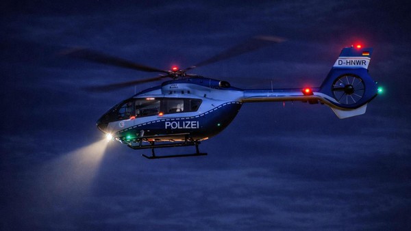 Mann blendet Polizeihubschrauber mit Laserpointer und wird gefasst