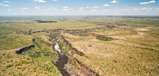 Plattentektonik: Afrika reißt im Süden auseinander. Entsteht ein neuer Kontinent?