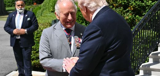 König Charles König Charles verabschiedet sich von Donald Trump – in nur sechs Minuten