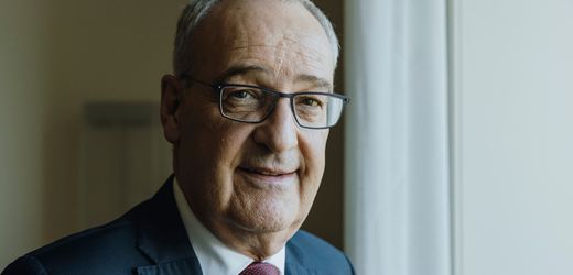 Schweiz: Bundespräsident Guy Parmelin selbstkritisch nach Tragödie in Crans-Montana