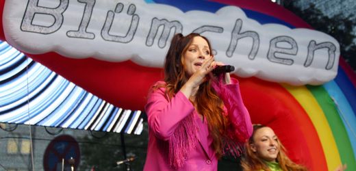 Jasmin Wagner (Blümchen) findet manche »Bravo«-Artikel über sich heute »widerlich«