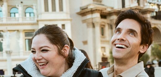 Comedianne Megan Stalter: »Ich glaube an Jesus und an Gott und ich bin Gay«