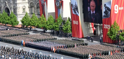 Russland: Siegesparade in Moskau – Wladimir Putin verabschiedet sich aus der Gegenwart