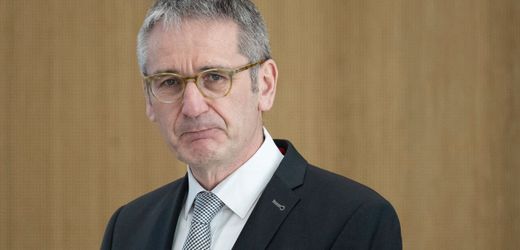 Hendrik Hering: Ex-Landtagspräsident von Rheinland-Pfalz Hering geht doch nicht zur Lottogesellschaft