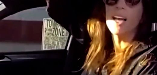 Florida: Polizist beschuldigt Frau ohne rechte Hand, ihr Handy in der rechten Hand gehalten zu haben