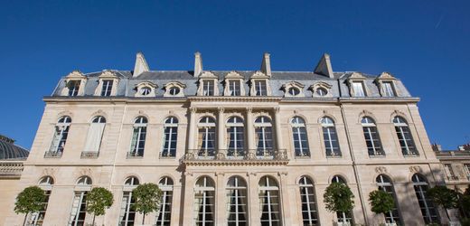 Élysée-Palast in Frankreich: Finanzfahnder durchsuchen Amtssitz von Emmanuel Macron