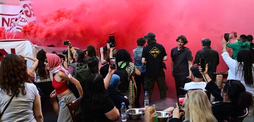 Polizei zieht nach 1. Mai in Berlin positive Bilanz