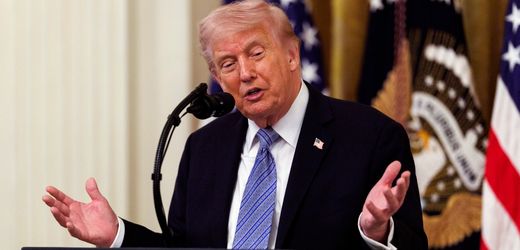 Donald Trump: US-Präsident setzt EU Frist für Umsetzung des Zolldeals