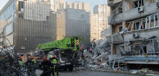 Ukraine-Krieg: Kyjiw meldet 24 Tote nach russischem Großangriff auf Hauptstadt