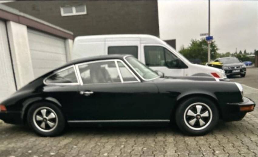 Mönchengladbacher vermisst Auto: Schwarzer Porsche Oldtimer gestohlen