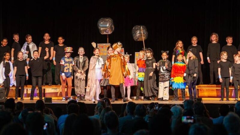 Aufführung in Schiefbahn: Viel Applaus für junge Musical-Darsteller