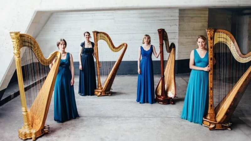 Musik in Alpen: Vier Harfen erklingen in der Kirche