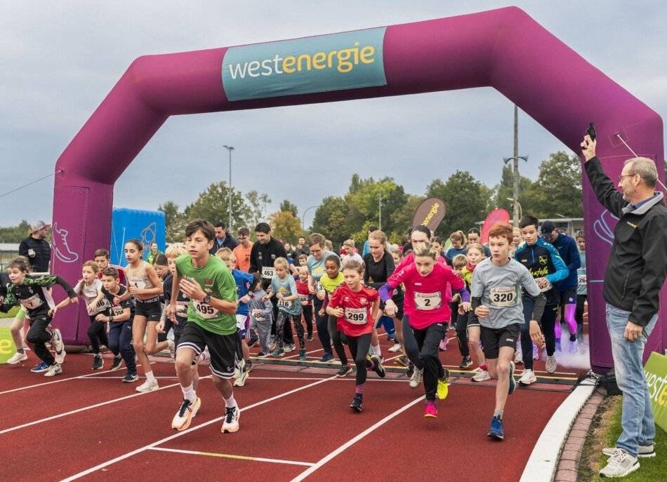 Auf dem Sportplatz des TSV Nieukerk: Herbstlauf Niederrhein geht am 27. September in seine dritte Runde