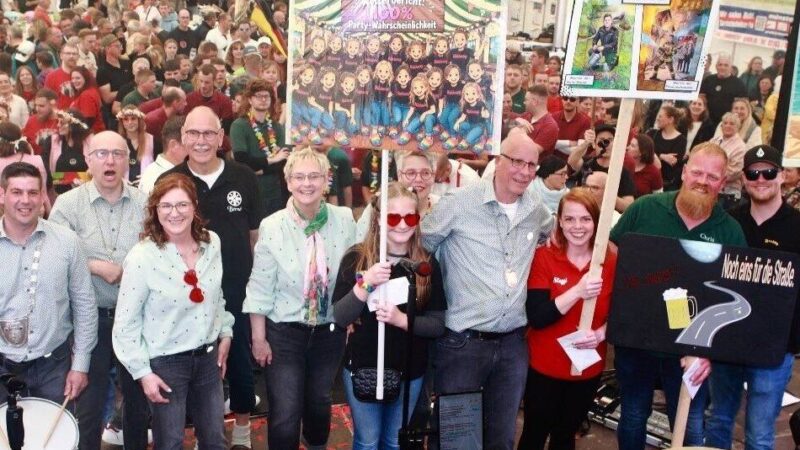 Bruderschaft des Hl. Laurentius und des Hl. Hubertus: Schützenfest in Elmpt mit Trommelkönig