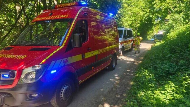 Unglück in Grevenbroich: 16-jähriges Mädchen ertrinkt in der Erft