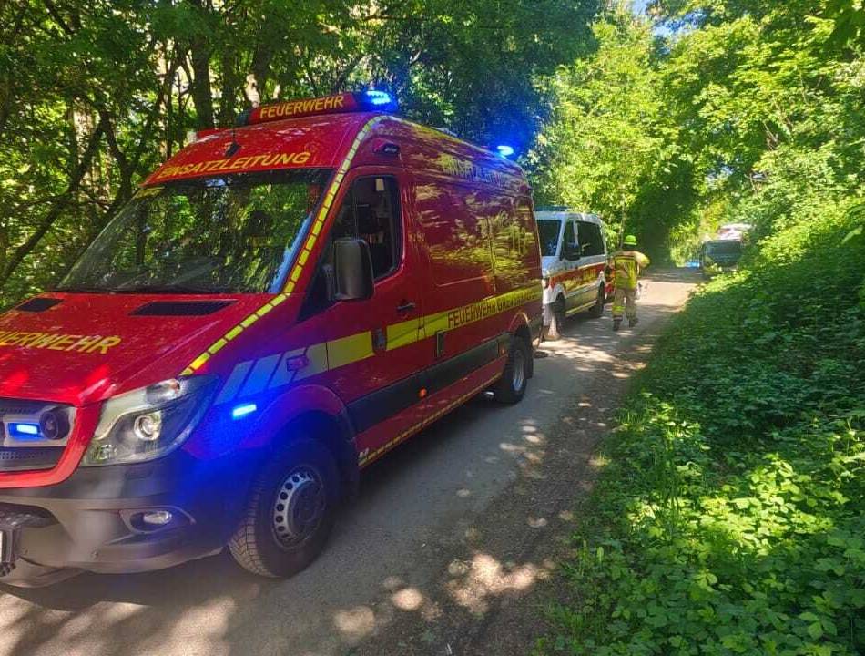 Unglück in Grevenbroich: 16-jähriges Mädchen ertrinkt in der Erft