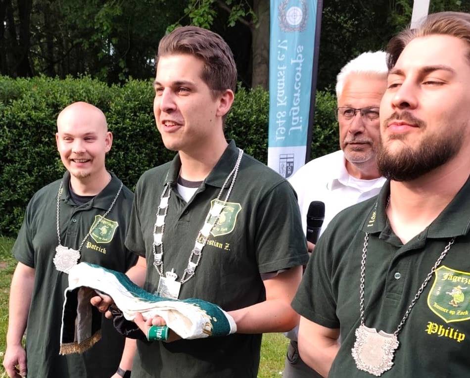 Vogelschießen des Kaarster Corps: Christian Zingraf ist neuer Jägerkönig