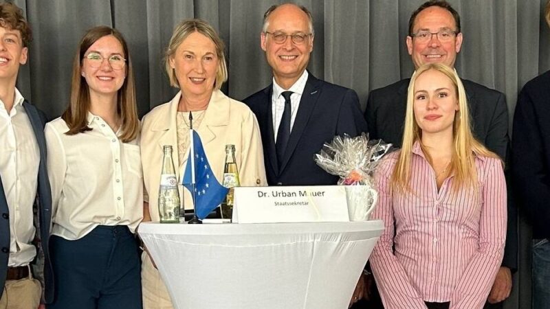 Stadtgespräche in Viersen: Meisterehrung und Ministerbesuch