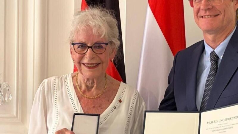 Ehrung in Den Haag: Holocaust-Überlebende Eva Weyl erhält hohe Auszeichnung