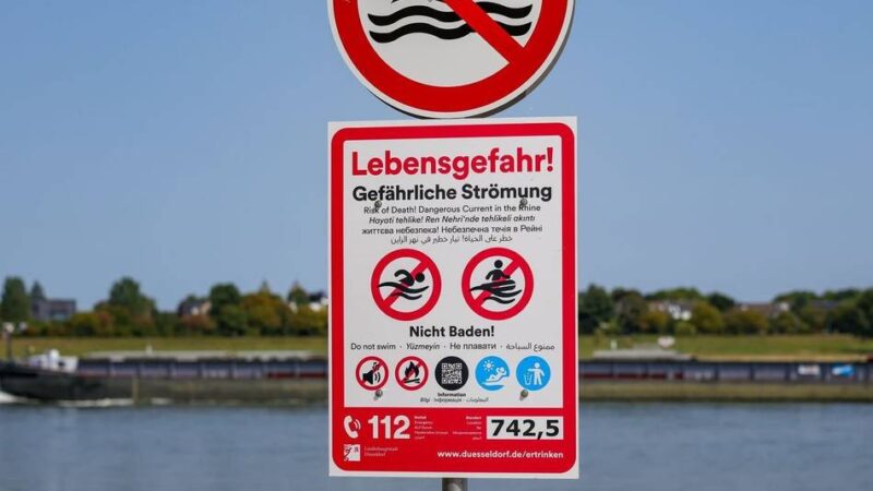 Vor Sommersaison in Dormagen: Stadt erinnert an Badeverbot im Rhein