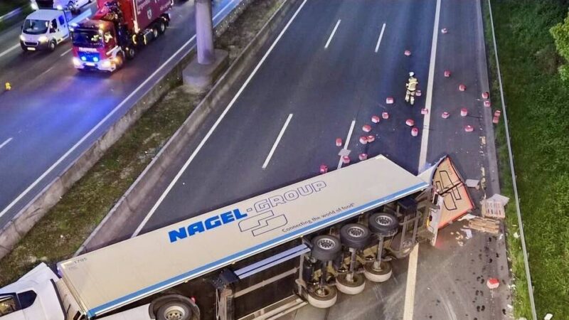 Lange Staus nach LKW-Unfall: A3 nach stundenlanger Sperrung seit etwa 16.15 Uhr wieder freigegeben