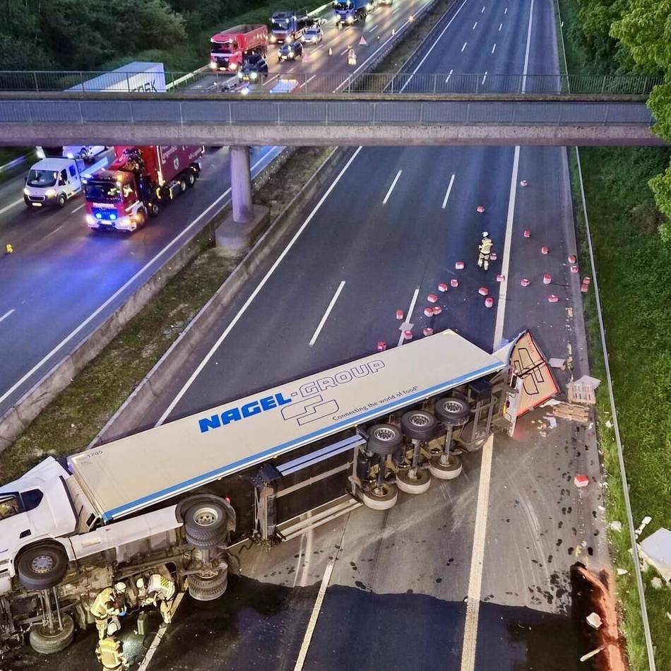 Lange Staus nach LKW-Unfall: A3 nach stundenlanger Sperrung seit etwa 16.15 Uhr wieder freigegeben