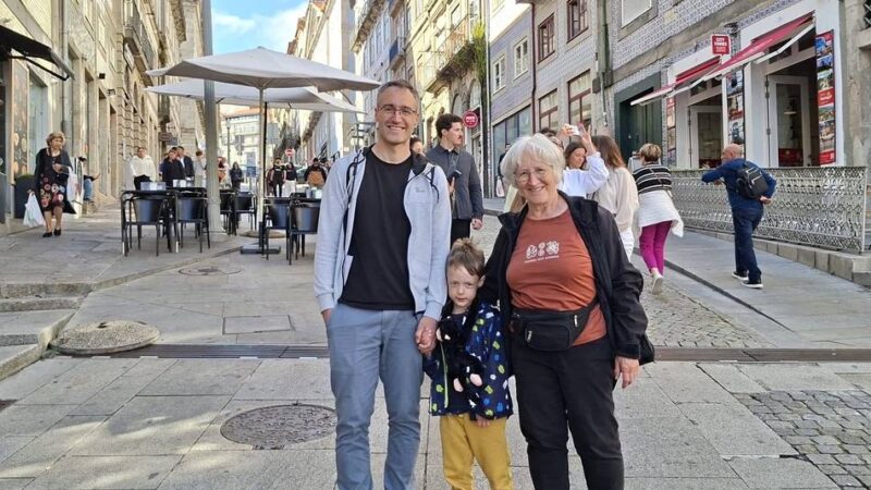Elias aus Büttgen: Sechsjähriger pilgert mit Papa und Oma auf dem Jakobsweg