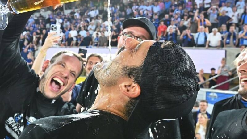 Dritter Aufstieg in die Bundesliga: „Es ist surreal“ – Paderborns riesige Aufstiegsparty