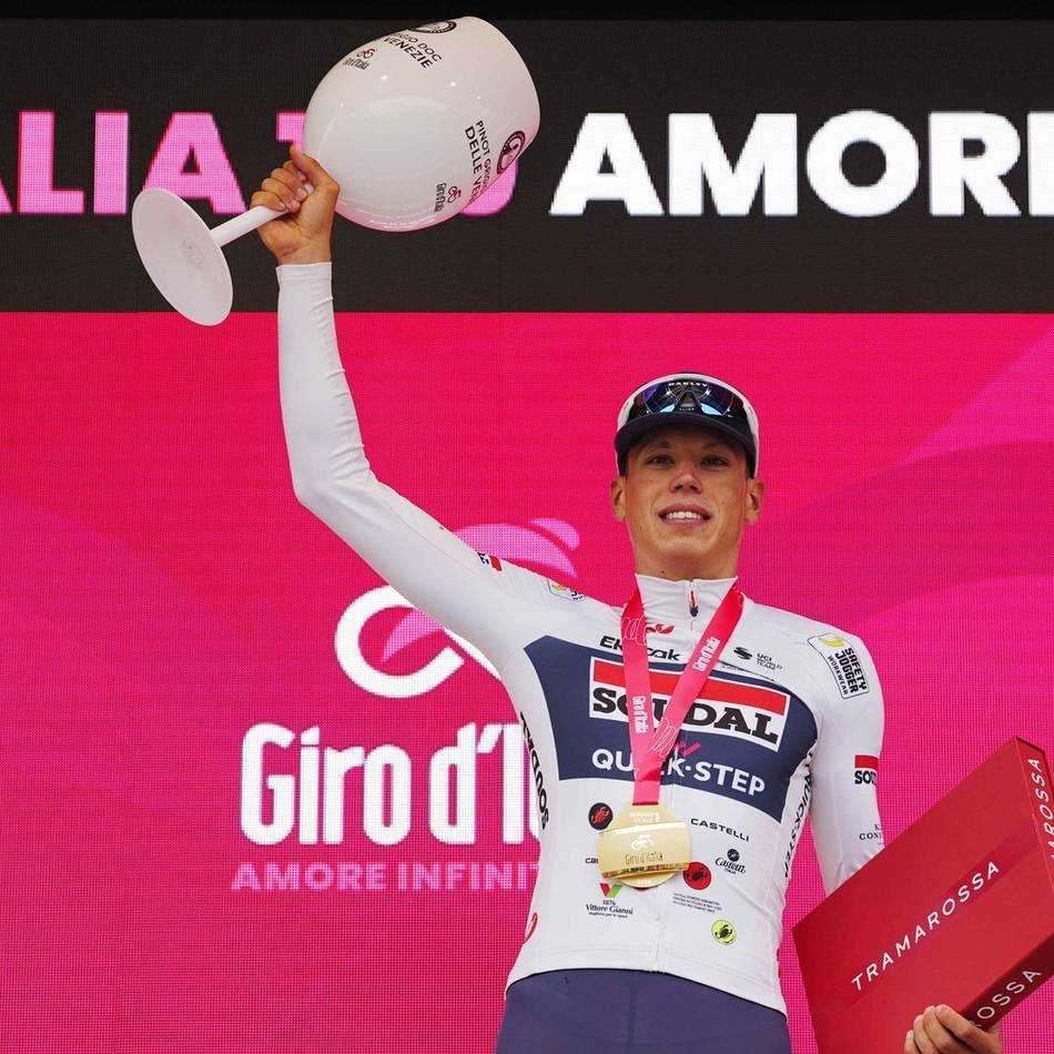 Ackermann fährt auf Rang sieben ein: Massensturz kurz vor dem Ziel – Magnier gewinnt chaotischen Giro-Auftakt